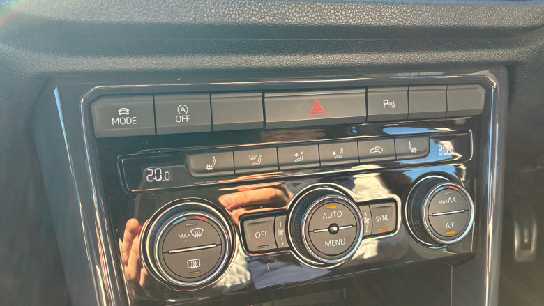 Volkswagen T-Roc 2.0 TDI SEL 5dr DSG Diesel Hatchback